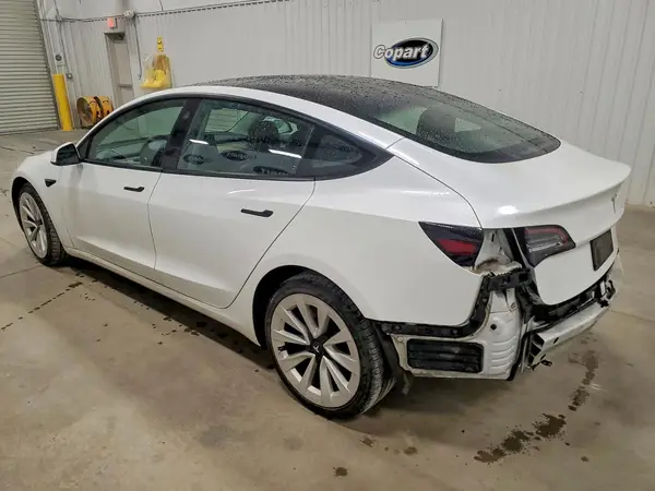5YJ3E1EA5PF438451 2023 TESLA MODEL 3 - Image 2