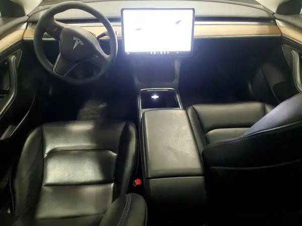 5YJ3E1EA5PF438451 2023 TESLA MODEL 3 - Image 8