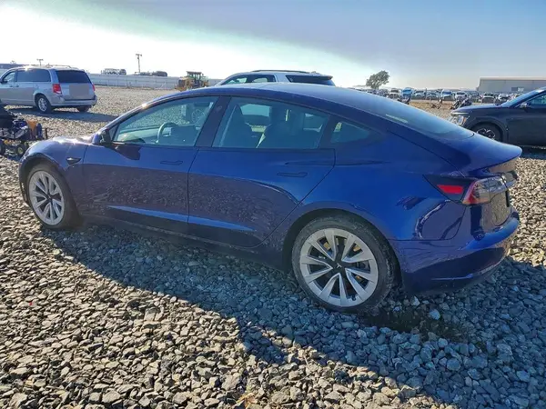 5YJ3E1EA5PF447523 2023 TESLA MODEL 3 - Image 2