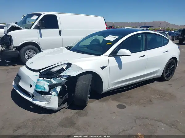 5YJ3E1EA5PF448302 2023 TESLA MODEL 3 - Image 2