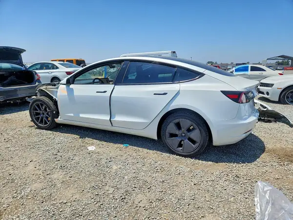 5YJ3E1EA5PF449109 2023 TESLA MODEL 3 - Image 2