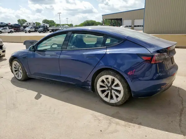 5YJ3E1EA5PF449675 2023 TESLA MODEL 3 - Image 2