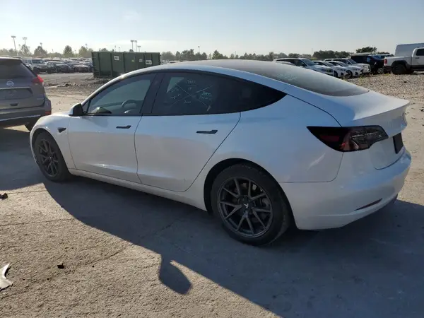 5YJ3E1EA5PF454097 2023 TESLA MODEL 3 - Image 2