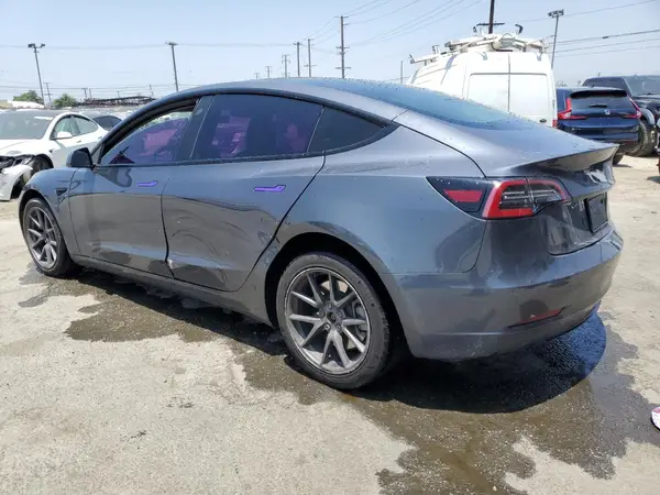 5YJ3E1EA5PF454696 2023 TESLA MODEL 3 - Image 2