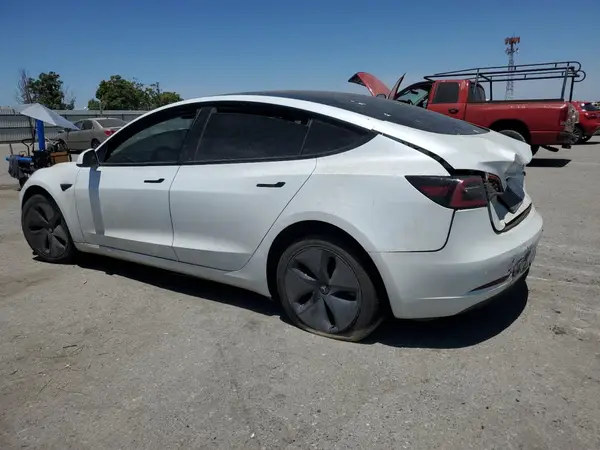 5YJ3E1EA5PF456741 2023 TESLA MODEL 3 - Image 2