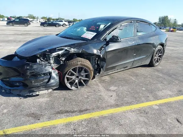 5YJ3E1EA5PF457209 2023 TESLA MODEL 3 - Image 2