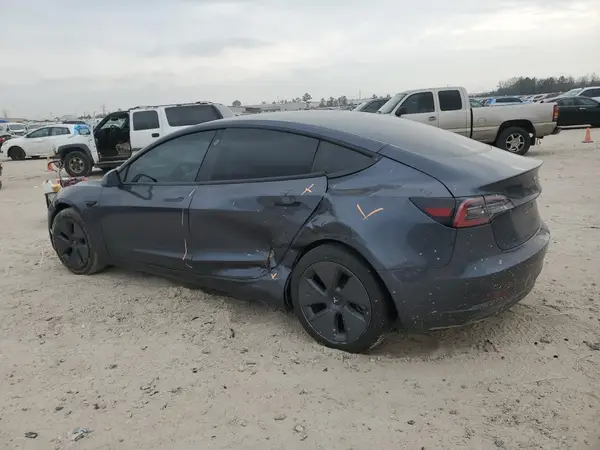 5YJ3E1EA5PF466878 2023 TESLA MODEL 3 - Image 2