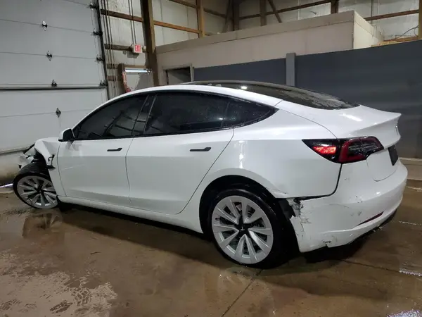 5YJ3E1EA5PF473281 2023 TESLA MODEL 3 - Image 2