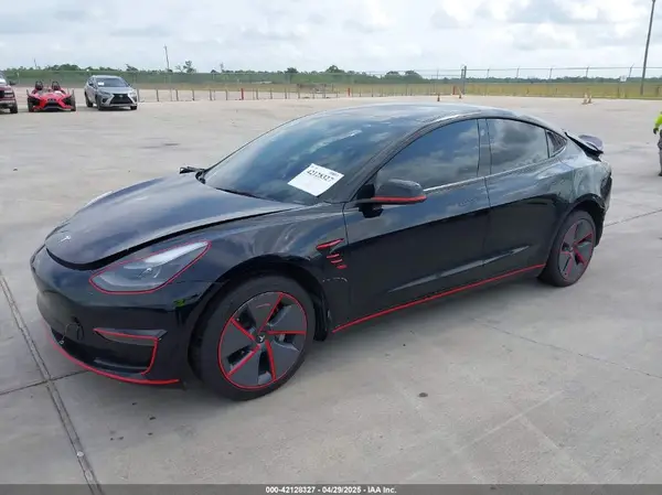 5YJ3E1EA5PF484040 2023 TESLA MODEL 3 - Image 2
