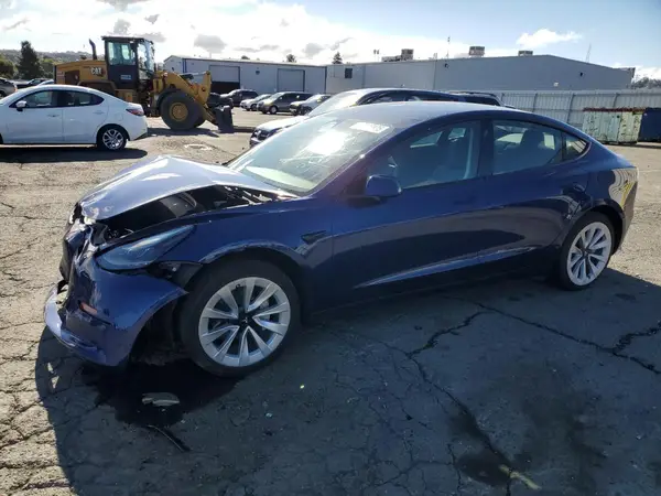 5YJ3E1EA5PF485723 2023 TESLA MODEL 3 - Image 1