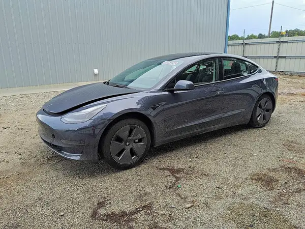 5YJ3E1EA5PF491330 2023 TESLA MODEL 3 - Image 1