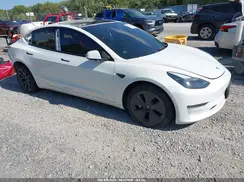 5YJ3E1EA5PF498374 2023 TESLA MODEL 3