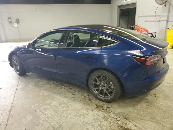 5YJ3E1EA5PF501273 2023 TESLA MODEL 3 - Image 2