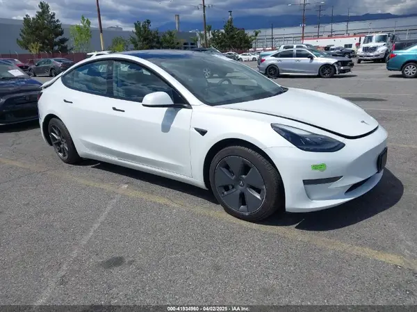 5YJ3E1EA5PF502066 2023 TESLA MODEL 3 - Image 1