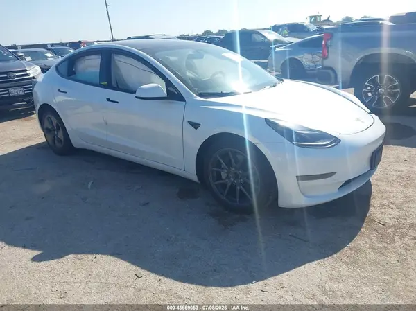5YJ3E1EA5PF502343 2023 TESLA MODEL 3 - Image 1