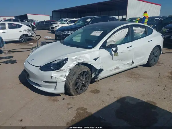 5YJ3E1EA5PF502343 2023 TESLA MODEL 3 - Image 2