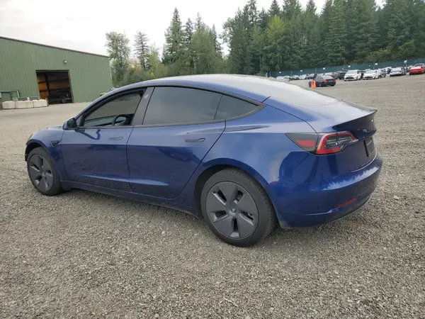5YJ3E1EA5PF504349 2023 TESLA MODEL 3 - Image 2