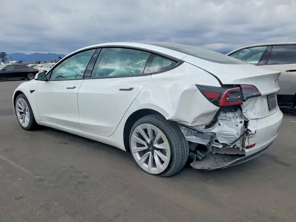 5YJ3E1EA5PF504836 2023 TESLA MODEL 3 - Image 2