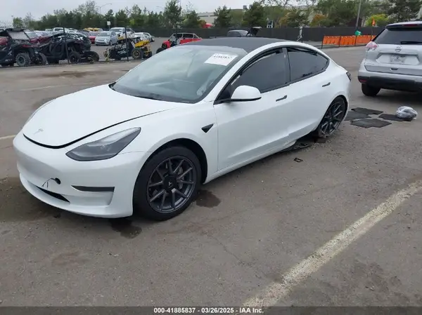 5YJ3E1EA5PF505856 2023 TESLA MODEL 3 - Image 2