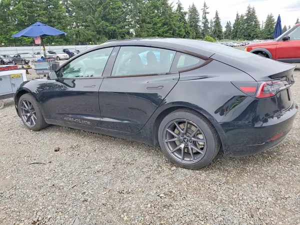 5YJ3E1EA5PF509356 2023 TESLA MODEL 3 - Image 2