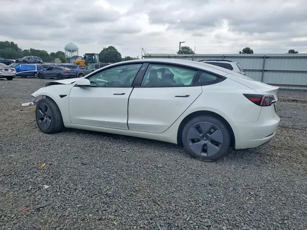 5YJ3E1EA5PF510197 2023 TESLA MODEL 3 - Image 2