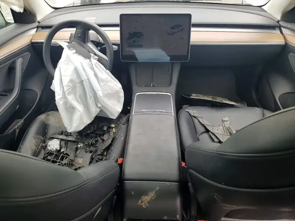 5YJ3E1EA5PF510197 2023 TESLA MODEL 3 - Image 8