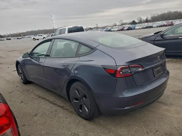 5YJ3E1EA5PF510765 2023 TESLA MODEL 3 - Image 2
