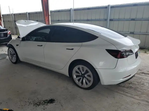 5YJ3E1EA5PF514511 2023 TESLA MODEL 3 - Image 2