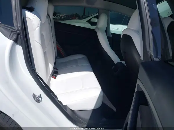5YJ3E1EA5PF517893 2023 TESLA MODEL 3 - Image 8