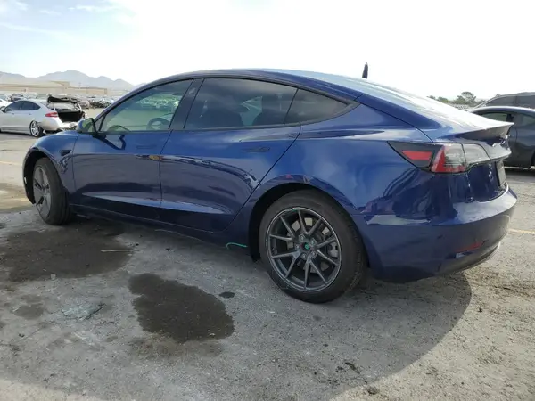 5YJ3E1EA5PF518526 2023 TESLA MODEL 3 - Image 2