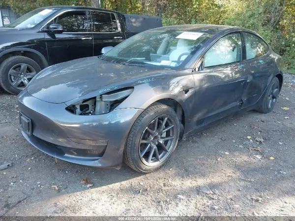5YJ3E1EA5PF552224 2023 TESLA MODEL 3 - Image 2