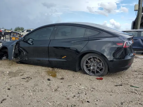 5YJ3E1EA5PF556158 2023 TESLA MODEL 3 - Image 2