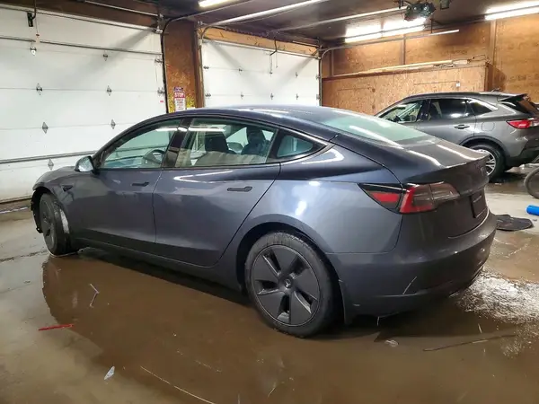5YJ3E1EA5PF559304 2023 TESLA MODEL 3 - Image 2