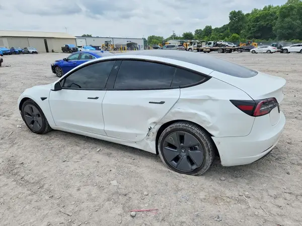 5YJ3E1EA5PF565751 2023 TESLA MODEL 3 - Image 2