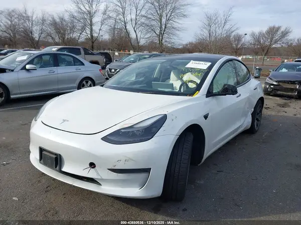 5YJ3E1EA5PF566298 2023 TESLA MODEL 3 - Image 2