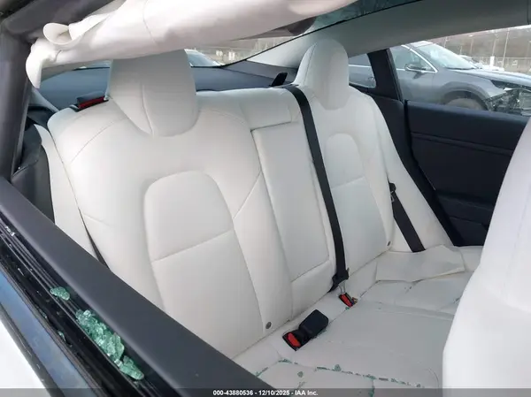 5YJ3E1EA5PF566298 2023 TESLA MODEL 3 - Image 8