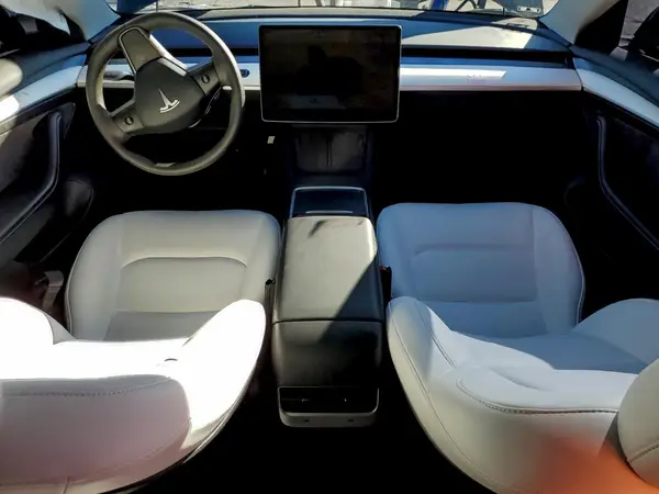 5YJ3E1EA5PF569069 2023 TESLA MODEL 3 - Image 8