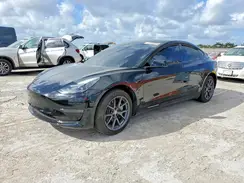 5YJ3E1EA5PF570075 2023 TESLA MODEL 3
