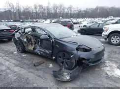 5YJ3E1EA5PF570206 2023 TESLA MODEL 3