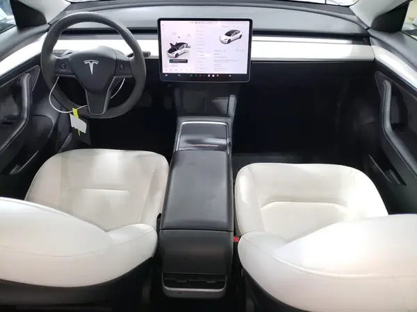 5YJ3E1EA5PF570223 2023 TESLA MODEL 3 - Image 8