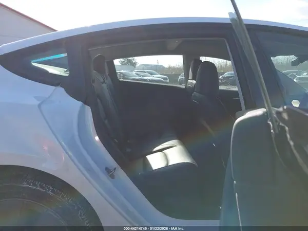 5YJ3E1EA5PF570979 2023 TESLA MODEL 3 - Image 8