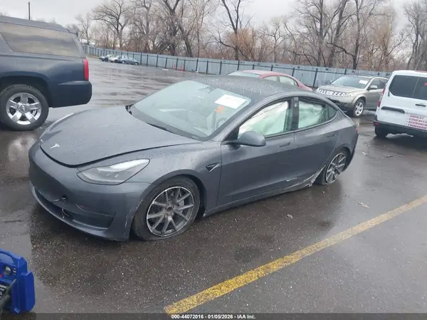5YJ3E1EA5PF573395 2023 TESLA MODEL 3 - Image 2