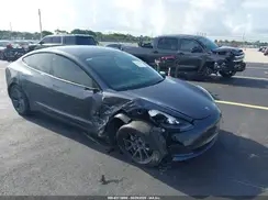 5YJ3E1EA5PF577060 2023 TESLA MODEL 3
