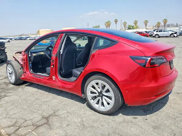 5YJ3E1EA5PF582615 2023 TESLA MODEL 3 - Image 2