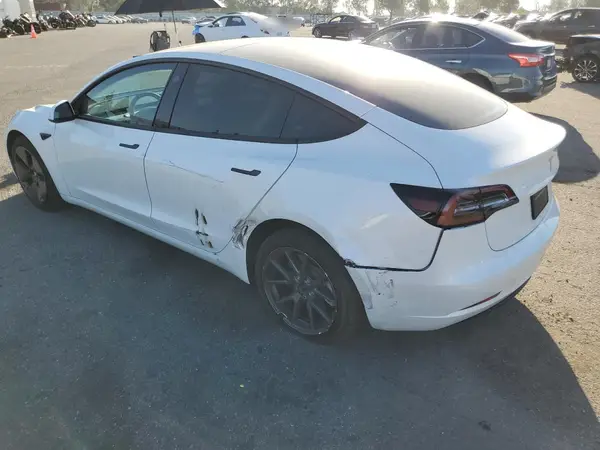 5YJ3E1EA5PF583411 2023 TESLA MODEL 3 - Image 2