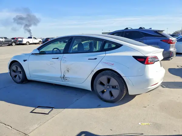 5YJ3E1EA5PF585062 2023 TESLA MODEL 3 - Image 2