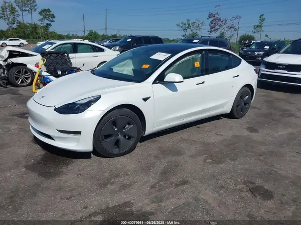 5YJ3E1EA5PF586938 2023 TESLA MODEL 3 - Image 2