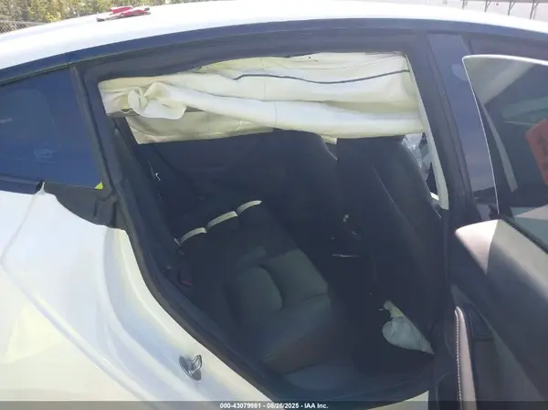 5YJ3E1EA5PF586938 2023 TESLA MODEL 3 - Image 8
