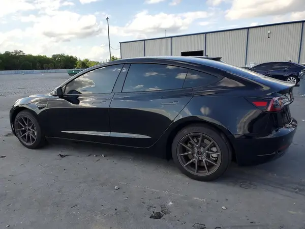 5YJ3E1EA5PF587037 2023 TESLA MODEL 3 - Image 2