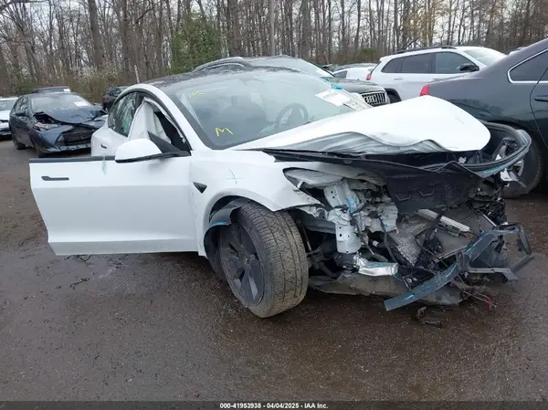 5YJ3E1EA5PF593503 2023 TESLA MODEL 3 - Image 1